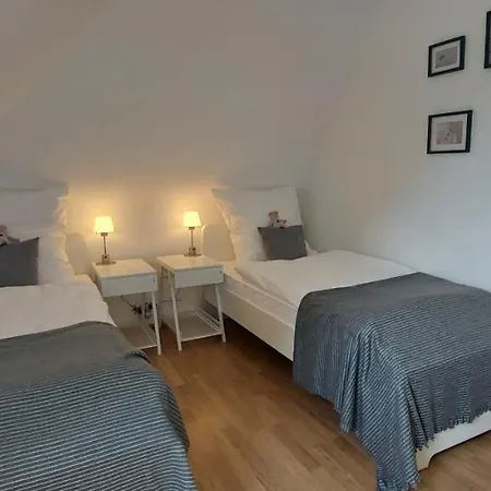 Apartment Alleesuite, Naehe Messe, Rue, Baldeneysee, Zentral, Netflix Essen